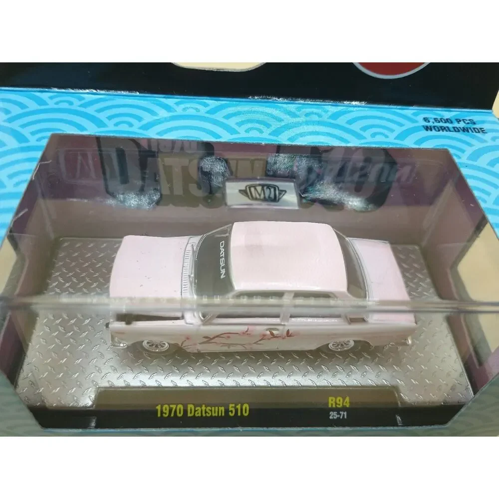 1/64th M2 Machines Detroit Muscle R94 1970 Datsun 510